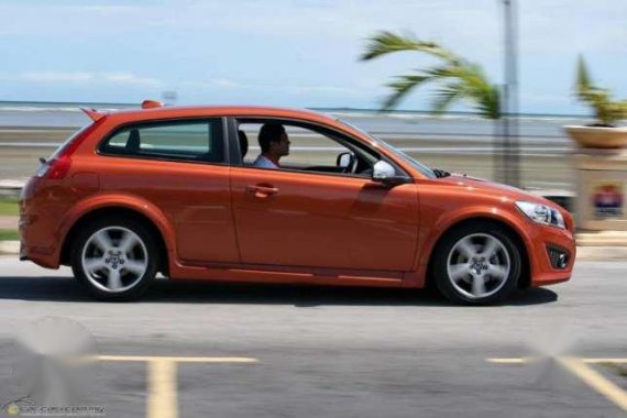 well kept 2010 Volvo C30 sports coupe :