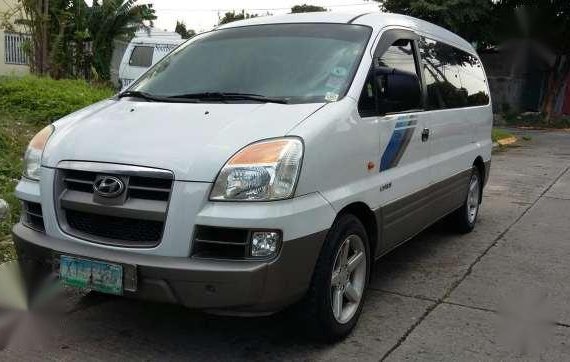 Hyundai Starex CRDi 2005 AT White For Sale