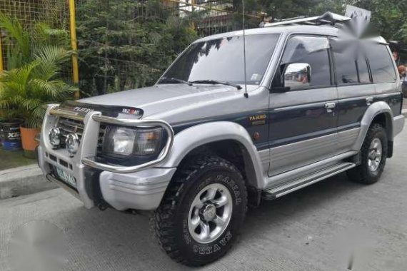 For Sale-Manual Pajero 4x4-safari-vitara-fx-revo-adventure-trooper-CRV