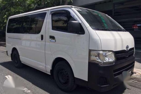 2012 Toyota Hiace Commuter