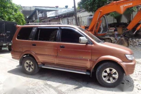 Isuzu Crosswind XUVi 2004