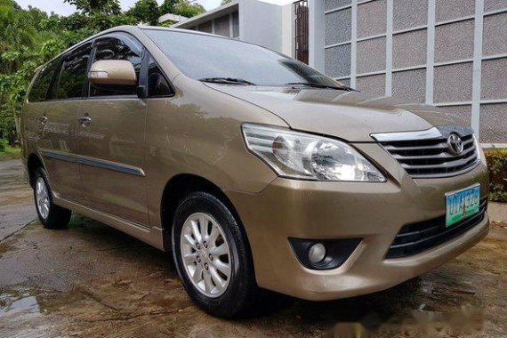 Toyota Innova 2012 Van brown for sale 