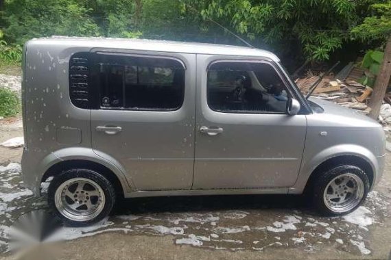 Nissan Cube 2003 2nd Gen 1.4 AT Silver For Sale