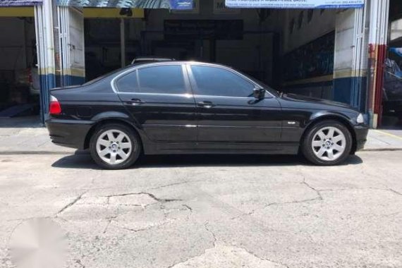 2002 BMW 318i 3 series e46