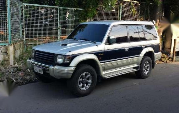 2001 Mitsubishi Pajero 2.8 4x4 AT Silver For Sale