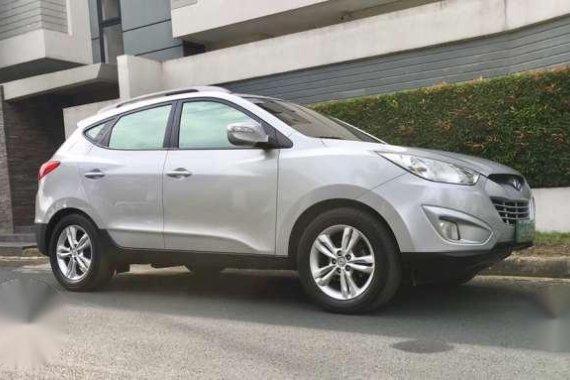2011 Hyundai Tucson GLS AT Silver For Sale