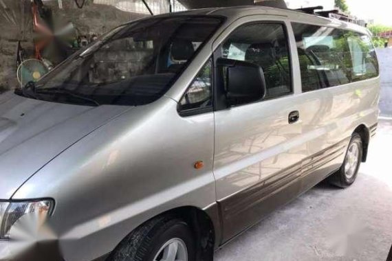 Hyundai Starex 2002 AT Silver Van For Sale