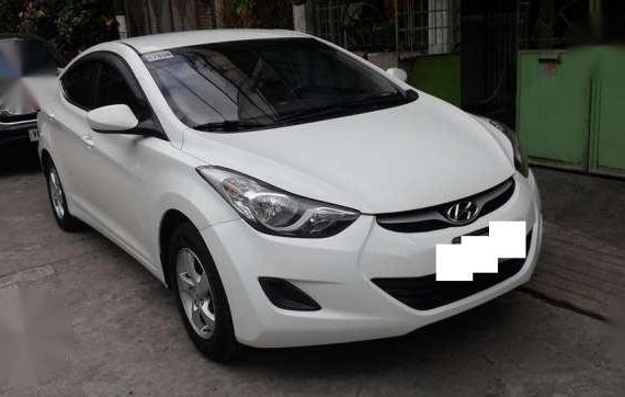 Hyundai Elantra 2014 Manual White For Sale Cash or Financing