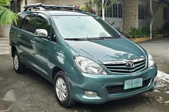 2010 Toyota Innova G Automatic