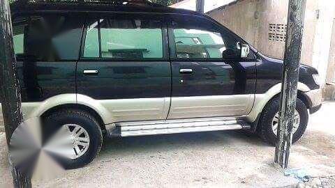 Isuzu Crosswind 2009 AT Black For Sale