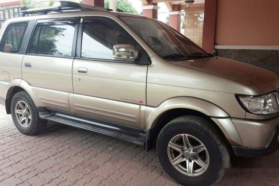 Isuzu Crosswind 2013 for sale 