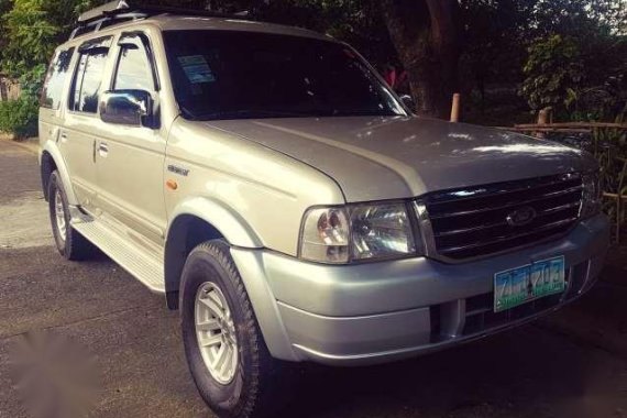Ford Everest 2006 Diesel MT Beige For Sale