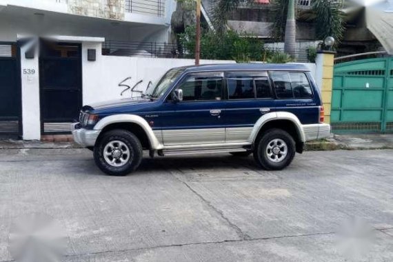Mitsubishi Pajero 4x4 1996 AT Blue For Sale