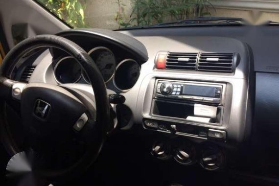 First-owned Honda Jazz 2007 1.5VTEC For Sale