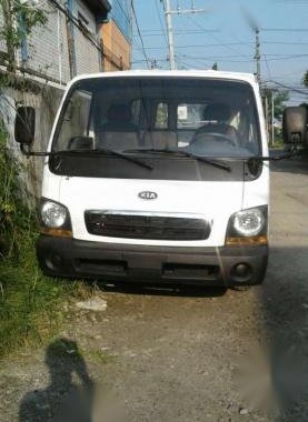 kia panoramic k2700 vs L300 canter elf urvan