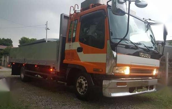 Like Brand New Isuzu Forward Dropside 20ft For Sale