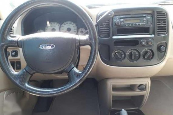 For sale Ford Escape Xls 06