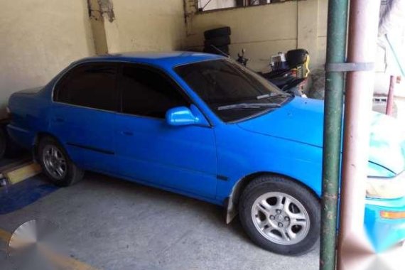 Toyota Corolla 1.6 AT