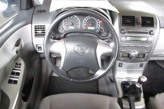 For sale Toyota Corolla Altis 2011