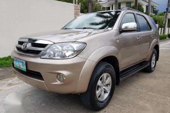 Well maintained 2006 Toyota Fortuner G For Sale