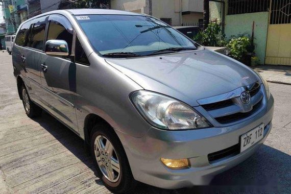 Toyota Innova 2008 Van for sale 