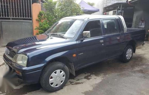 Mitsubishi L200 Strada Endeavor pick up