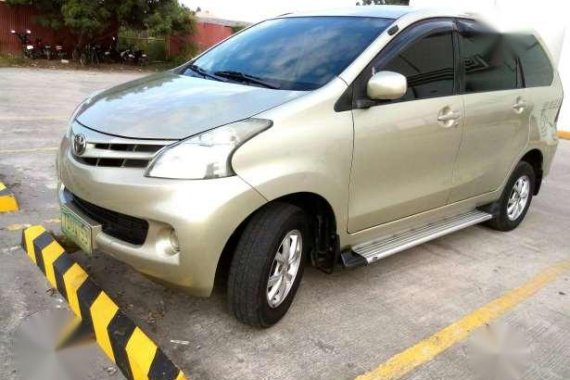 Toyota Avanza E 1.3 AT Beige SUV For Sale