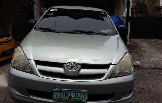 Toyota innova e 2006 mt diesel