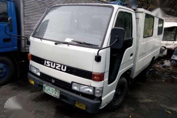 Isuzu Elf FB 10ft 2000 MT White For Sale 