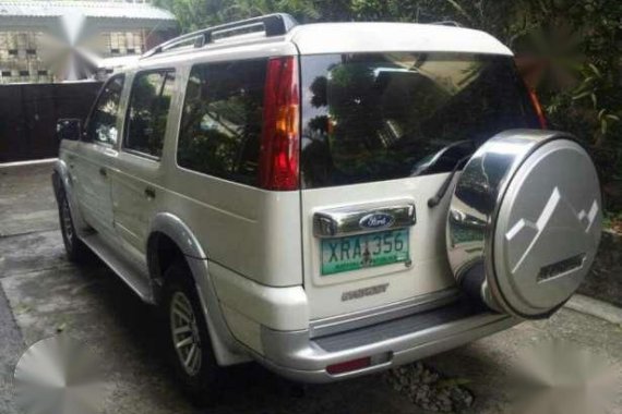 Ford Everest 2004