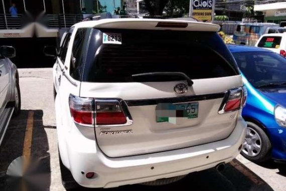 Toyota Fortuner 2011 AT