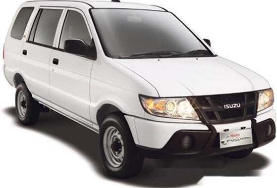 For sale Isuzu Crosswind Xs 2017