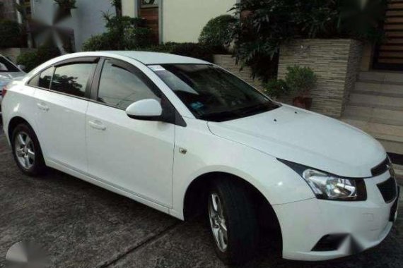 Chevrolet Cruze LS 2011 A.T White For Sale