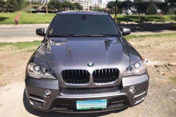 GOOD AS NEW BMW X5 2013 RUSH FOR SALE