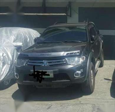 Mitsubishi Strada GLX V AT 2012 FOR SALE