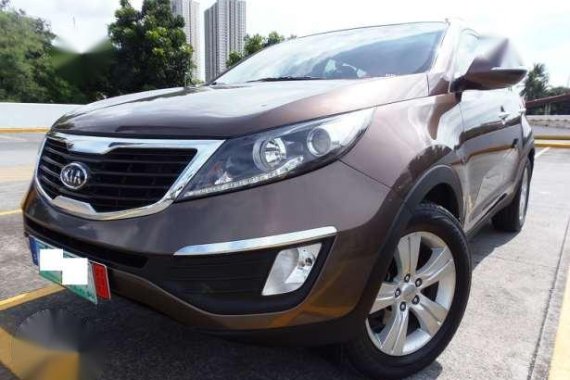 Almost New Kia Sportage EX AT 2F4U FOR SALE