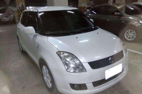 Suzuki Swift 2007 1.5 AT White HB For Sale