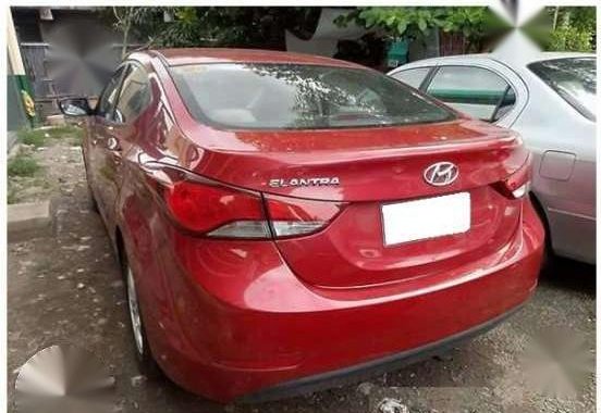 Hyundai Elantra 2014 MT Red Sedan For Sale