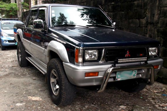 For sale 4x4 L200 Mitsubishi Strada Pick-up for sale