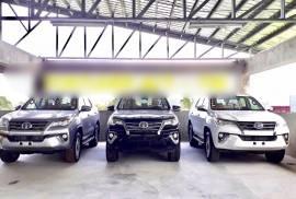 2017 FORTUNER MANUAL For sale 