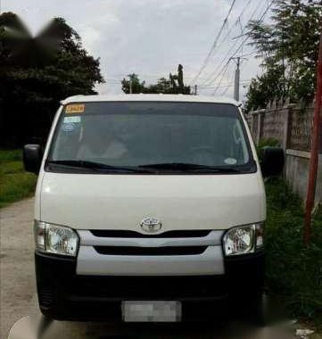 Toyota Hiace Commuter 2015 MT White For Sale