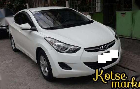 2014 Hyundai Elantra MT very fresh for sale 