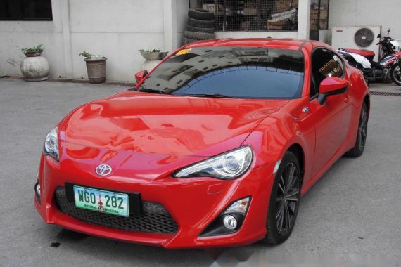 2013 Toyota 86 sedan red for sale 