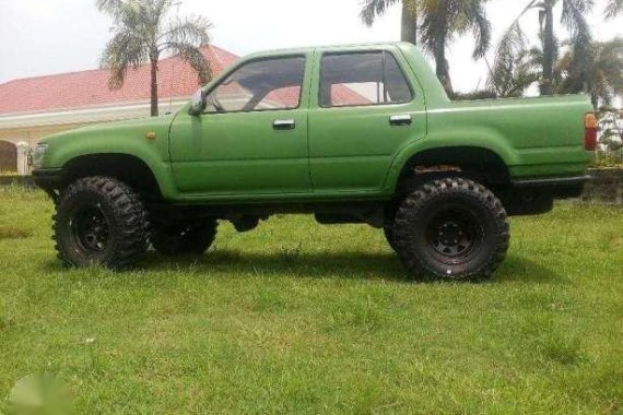 Toyota 4x4 Pickup Turbo Diesel Manual for sale 