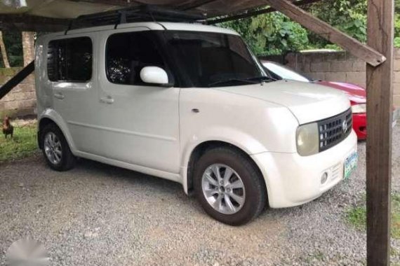 Nissan cube in good condition for sale 