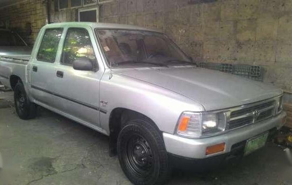 1997 Toyota Hilux 4x2 MT Silver For Sale