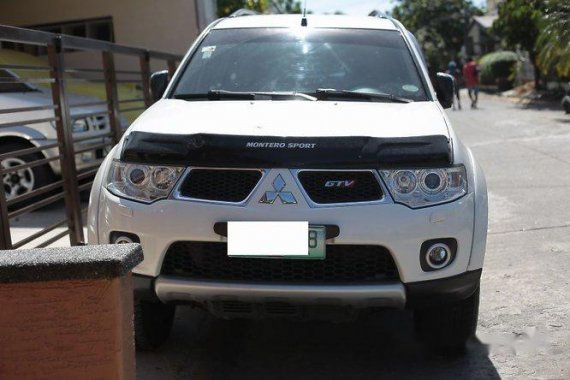 Mitsubishi Montero Sport 2012 SUV white for sale 