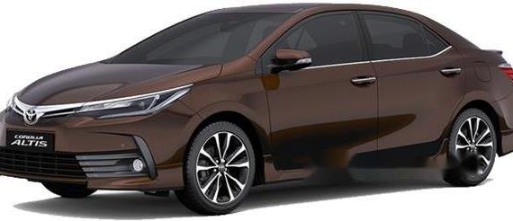 Toyota Corolla Altis G 2017 brown for sale 