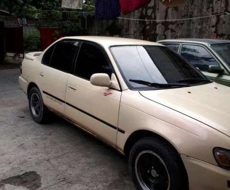 Toyota corolla XE 1995 very fresh for sale 