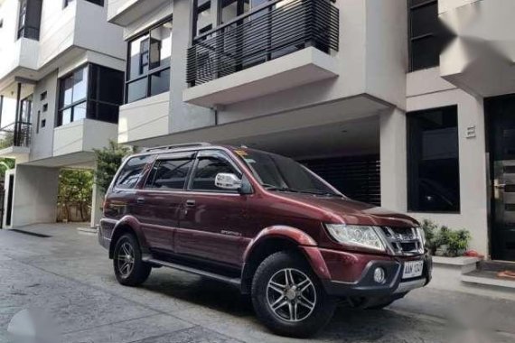 TOP OF THE LINE 2014 Isuzu Sportivo MT FOR SALE